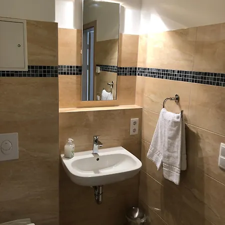 Apartment Stilvolle Ferien-geschaeftswohnung Brandenburger Seenlandschaft *