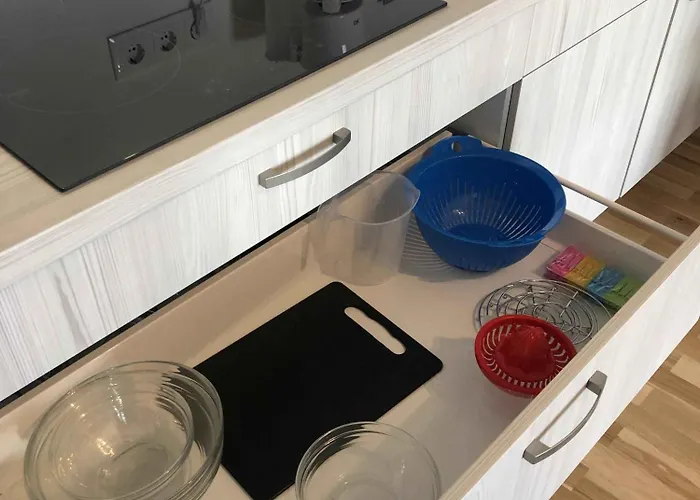 Stilvolle Ferien-geschaeftswohnung Brandenburger Seenlandschaft